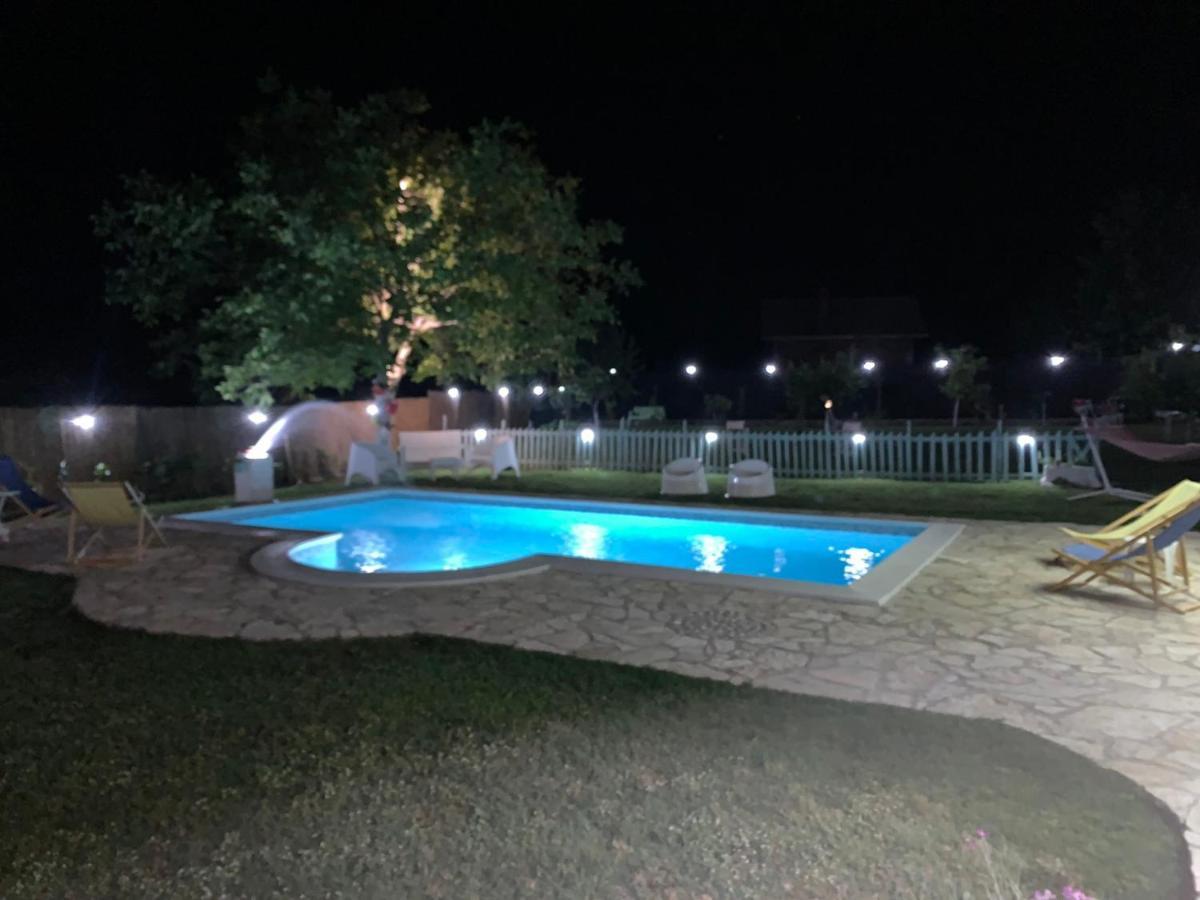 Silent Village Villa With Swimming Pool 莫斯塔尔 外观 照片