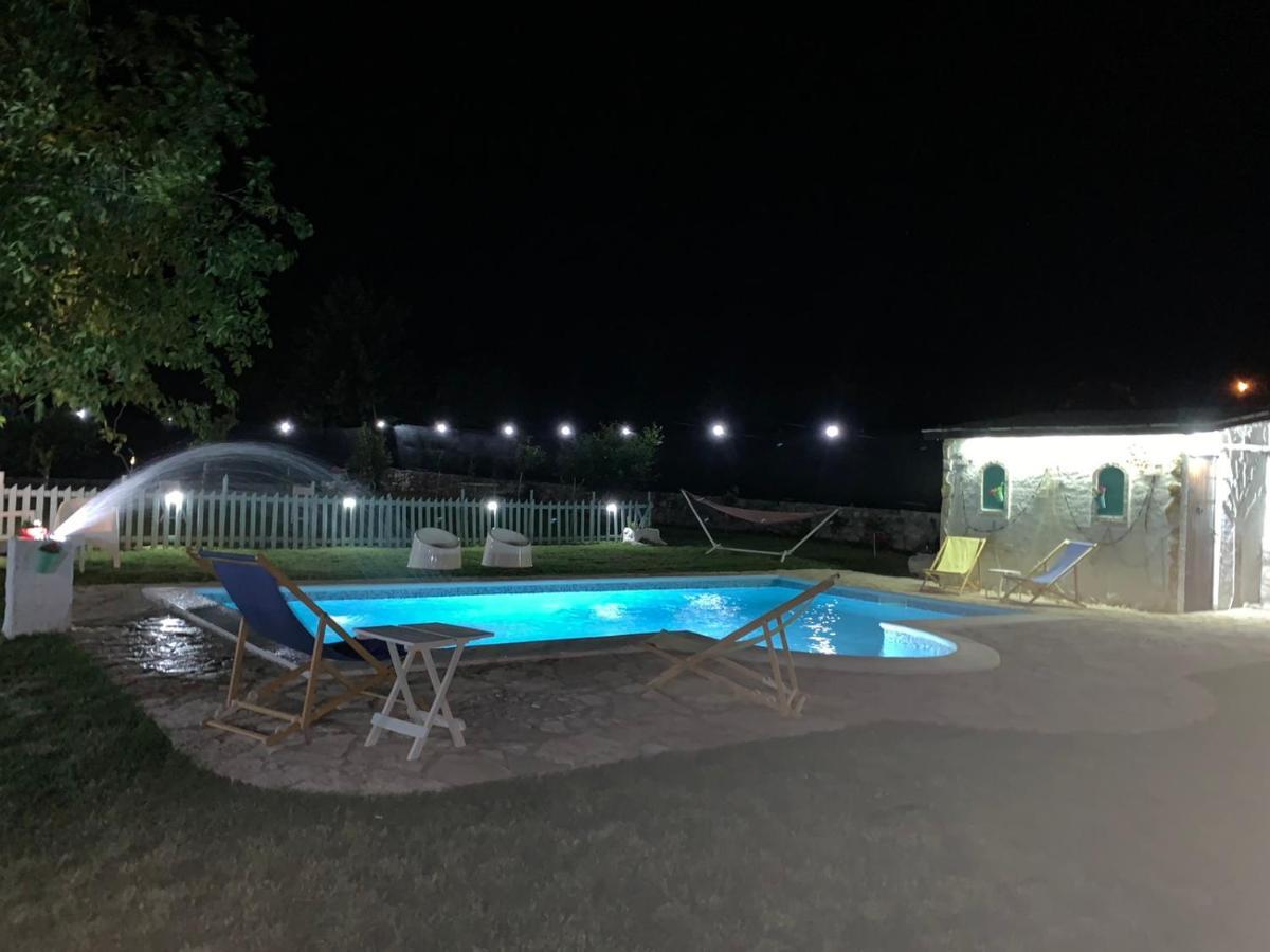 Silent Village Villa With Swimming Pool 莫斯塔尔 外观 照片